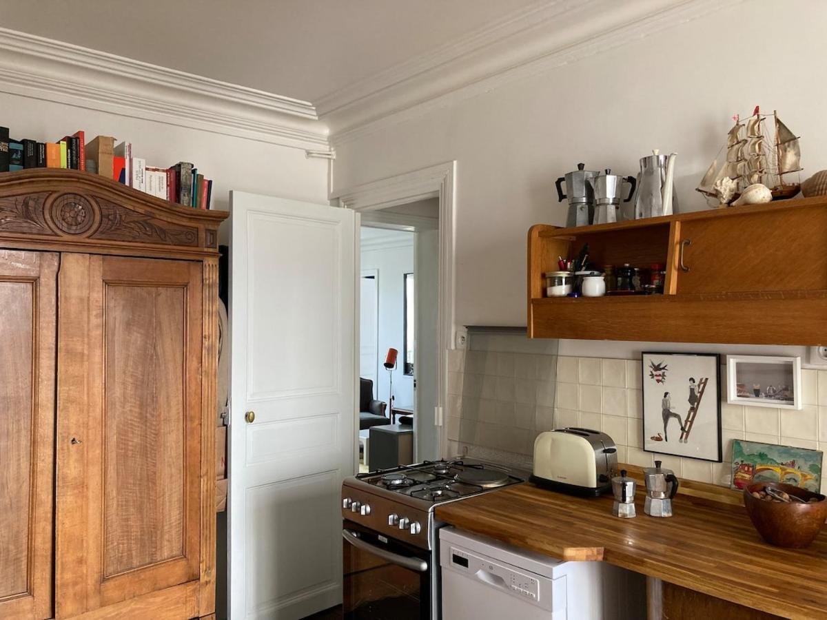 Luminous And Inspiring Arty Appartement Parijs